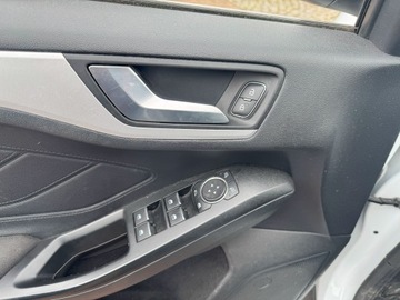 Ford Focus IV 2018 FORD FIOCUS 1,5 Diesel Eco Blu 2018 Rok Navi Klima Serwisowany, zdjęcie 13