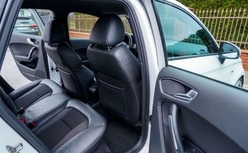 Audi A1 I Hatchback 3d 1.4 TFSI 185KM 2012 Audi A1 Sportback S-LINE 1.4 T 185ps Navi Ledy BiXenony Klimatronik Polsko, zdjęcie 27