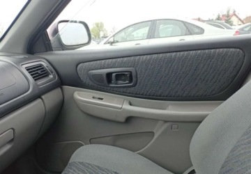 Subaru Impreza II Kombi 2.0 i 16V 125KM 2000 Subaru Impreza Subaru Impreza 2.0 Benzyna 125KM, zdjęcie 12