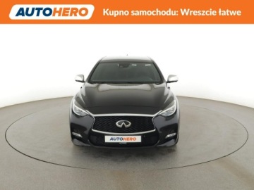 Infiniti Q30 2.0T 211KM 2017 Infiniti Q30 4x4 automat skóra/alcantara navi, zdjęcie 10