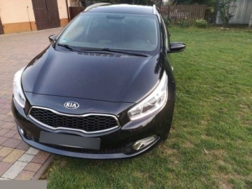 Kia Ceed II Kombi 1.6 CRDi 128KM 2015 Kia Ceed 1.6 Diesel CRDi 128 Vision 128KM 2015r