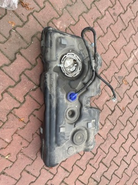 NÁDRŽ PALIVA PUMPIČKA BMW F46 DIESEL