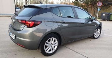 Opel Astra J GTC 1.6 CDTI Ecotec 110KM 2018 Opel Astra Opel Astra 1.6 D (CDTI) StartStop Innovation 1.6 Diesel 110KM, zdjęcie 4