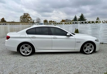 BMW Seria 5 F10-F11 Limuzyna Facelifting 550i 450KM 2014 BMW Seria 5 BMW Seria 5 550i Luxury Line 4.4 Benzyna 450KM, zdjęcie 30