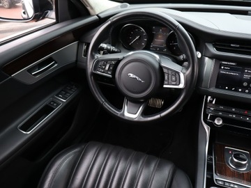 Jaguar XF II Sportbrake 2.0 i4D 240KM 2019 Jaguar XF 25d AWD, Salon Polska, 1. Właściciel, zdjęcie 6