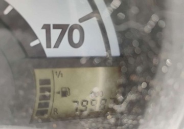 Citroen C1 I Hatchback 5d Facelifting 2012 1.0 i 68KM 2013 Citroen C1 2013r, 1.0 Benzyna. Lekko uszkodzony prawy przod. Jezdzi 68KM, zdjęcie 11