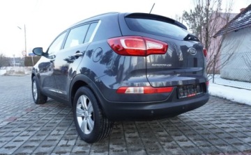 Kia Sportage III SUV 2.0 DOHC 163KM 2011 Kia Sportage Bezwypadkowa Serwisowana 1-Wlasciciel 2.0 Benzyna Xenon Pdc A, zdjęcie 13