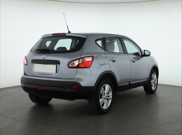 Nissan Qashqai I Crossover Facelifting  1.6 117KM 2012 Nissan Qashqai 1.6, Salon Polska, Serwis ASO, zdjęcie 4