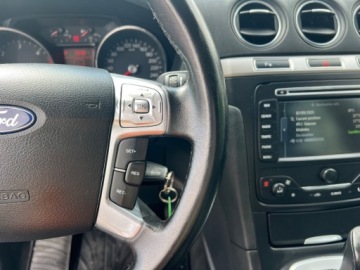 Ford Galaxy III Van Facelifting 2.0 Duratorq TDCi DPF 140KM 2012 Ford Galaxy AUTOMATPOWER SHIFT7 MIEJSCPARKTRONICGWARANCJA 2.0 Diesel, zdjęcie 18