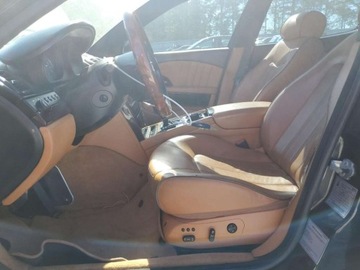 Maserati Quattroporte I 4.2 i 400KM 2011 Maserati Quattroporte Maserati Quattroporte 4.2 Benzyna 400KM, zdjęcie 6