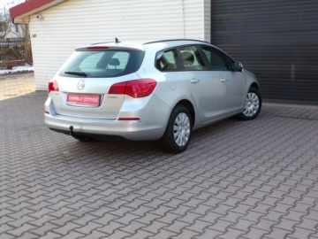Opel Astra J Sports Tourer Facelifting 1.4 Turbo ECOTEC 140KM 2014 Opel Astra Navigacja /Gwarancja /Serwis /1,4, zdjęcie 11