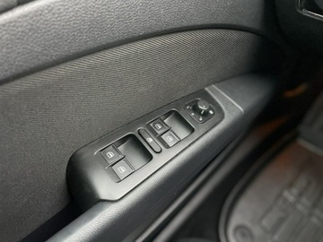 Skoda Superb II Outdoor 1.6 TDI CR DPF 105KM 2014 Škoda Superb Skoda Superb 1.6 TDI 105KM 2014r., zdjęcie 17