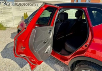 Renault Captur I Crossover 1.2 TCe EDC 120KM 2015 Renault Captur Renault Captur 1.2 TCe Helly Hansen EDC 1.2 Benzyna 120KM, zdjęcie 30