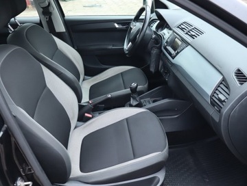 Skoda Fabia III Hatchback 1.0 TSI 110KM 2017 Skoda Fabia 1.0 TSI, Salon Polska, Serwis ASO, zdjęcie 8