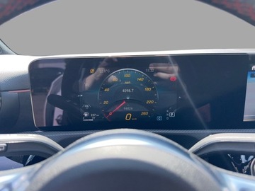 Mercedes Klasa A W177/V177 Hatchback Facelifting 1.3 180 136KM 2022 Mercedes-Benz A 180, zdjęcie 11