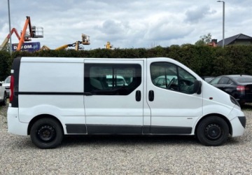 Opel Vivaro A 2007 Opel Vivaro 6 osobowy 2.0 Diesel 114KM, zdjęcie 5