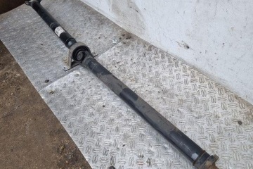 HŘÍDEL HNACÍ MERCEDES-BENZ C (W204) A2040716 2.1L DIESEL 100KW 2013