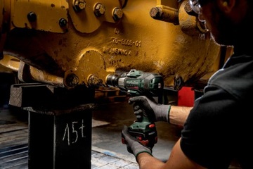 Ударный гайковерт Metabo SSW 18 LTX 1750 BL 602402840