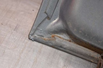 DVEŘE LEVÉ PŘEDNÍ MODRÉ JAGUAR S-TYPE FACELIFT 04-08