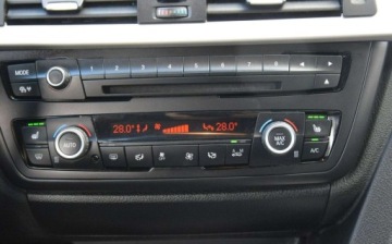 BMW Seria 3 F30-F31-F34 Touring Facelifting 2.0 316d 116KM 2015 BMW Seria 3 2.0D 2015r Klimatronik Elektryczna Klapa Sprowadzony Oplacony, zdjęcie 26