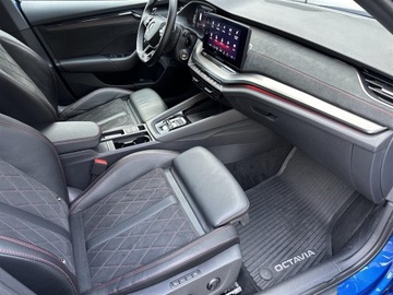 Skoda Octavia IV RS Kombi 2.0 TDI SCR 200KM 2022 Skoda Octavia 2.0TDI 200KM RS DSG l DCC, Pakiet RS, zdjęcie 6
