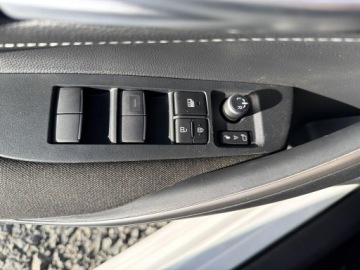 Toyota Corolla XII TS Kombi Facelifting 2.0 Hybrid Dynamic Force 196KM 2025 Toyota Corolla 2.0 Hybrid Comfort Seria E21 (2019-, zdjęcie 26