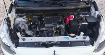 Mitsubishi Space Star Hatchback 5d 1.0 71KM 2015 Mitsubishi Space Star Mitsubishi Space Star Benzyna 71KM, zdjęcie 30