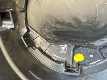 VW TOUAREG III R-LINE 760 РЕШЕТКА ATRAPA 760853696