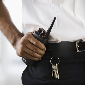 UCHWYT SAMOCHODOWY METALOWY 4 SZT