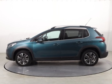 Peugeot 2008 I SUV Facelifting 1.2 PureTech 110KM 2016 Peugeot 2008 1.2 PureTech, Salon Polska, zdjęcie 2