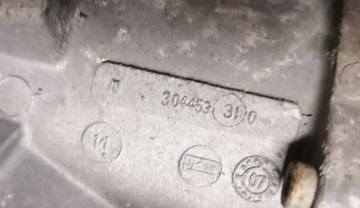 BMW 1 E87 1.6 B ČERPADLO VODY 30445331