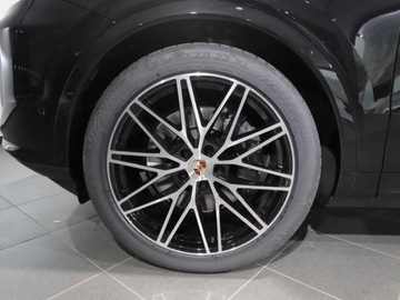 Porsche Cayenne III SUV Facelifting 3.0 353KM 2025 PORSCHE Cayenne Coupe Black Edition Suv 2.0 (353KM) 2025, zdjęcie 12