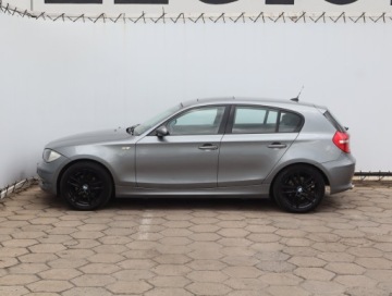 BMW Seria 1 E81/E87 Hatchback 5d E87 2.0 118d 143KM 2009 BMW 1 118d, Navi, Klima, Klimatronic, Tempomat, zdjęcie 2