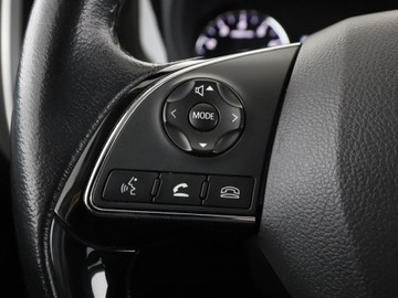 Mitsubishi Outlander III SUV Facelifting 2015 2.0 MIVEC 150KM 2016 Mitsubishi Outlander kamera grzane fotele tempomat, zdjęcie 28