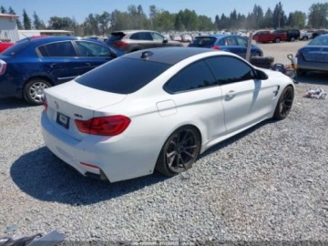 BMW Seria 4 F32-33-36 2018 BMW M4 m4 3.0 3.0 Benzyna 425KM, zdjęcie 3