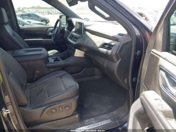 Chevrolet Tahoe GMT900 2022 Chevrolet Tahoe Z71 2022 5.3l 5.3 Benzyna 355KM, zdjęcie 9
