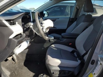 Toyota 2023 Toyota RAV4 2023r., XLE, od ubezpieczalni 2.5 Benzyna 203KM, zdjęcie 6