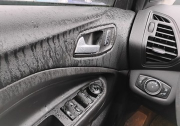 Ford Escape III 2016 Ford Escape 2016r, 2.0 Benzyna 240KM. AUTOMAT. Uszkodzony lewy bok i tyl., zdjęcie 10