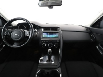 Jaguar E-Pace SUV 2.0 i4D 150KM 2019 Jaguar E-Pace automat 4x4 navi PDC LED tempomat, zdjęcie 14