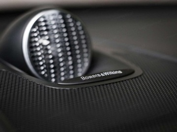 Volvo XC60 II Crossover Plug-In Facelifting 2.0 T8 455KM 2025 XC60 T8 Plug-In Hybrid AWD Ultra Black Edition 2.0 (455KM) 2025, zdjęcie 11