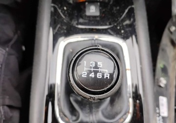 Honda HR-V II SUV 1.5 i-VTEC 130KM 2017 Honda HR-V 2017r, 1.5 Benzyna. Uszkodzony przod. 1.5 Benzyna 130KM, zdjęcie 13