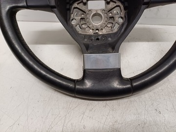 КОЖАНЫЙ РУЛЕВЫЙ КОЛЕСО С ТРЕХСПИЦАМИ VW TOURAN 1 И CADDY GOLF 5 V