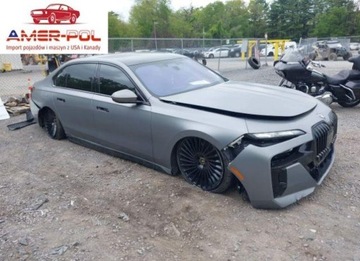 BMW Seria 7 G70 2023 BMW Seria 7 760i xDrive 2023 4.4l 4.4 Benzyna 536KM
