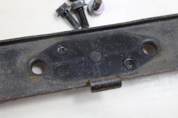 KAWASAKI ZZR1100 ZXT10D КРЕПЛЕНИЕ ЗАМКА СИДЕНЬЯ