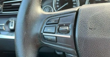 BMW Seria 5 F10-F11 Touring Facelifting 520d 190KM 2016 BMW Seria 5 Zadbany Duza Navi Czujniki Automat 2.0 Diesel 190KM, zdjęcie 15