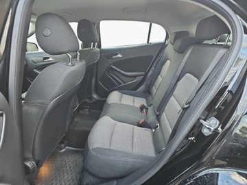Mercedes GLA I Off-Roader Facelifting 1.6 180 122KM 2019 Mercedes-Benz GLA 180 Krajowy, Automat, niski prze, zdjęcie 13