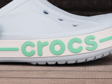 Klapki damskie, sportowe, chodaki Crocs Crocband