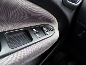 Citroen C3 Picasso 1.4 95KM 2009 CITROEN C3 PICASSO 1.4 BENZ 94 KM Z NIEMIEC ZAREJESTROWANY, zdjęcie 17