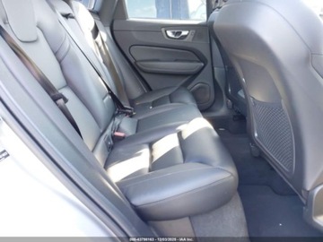 Volvo XC60 II 2025 Volvo XC 60 B5 Core 2025 2.0L 2.0 Benzyna 247KM, zdjęcie 12