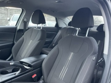 Hyundai Elantra VII Sedan 1.6 MPI 123KM 2022 Hyundai Elantra 1.6l LED Kamera Podgrzewanie Klima, zdjęcie 11